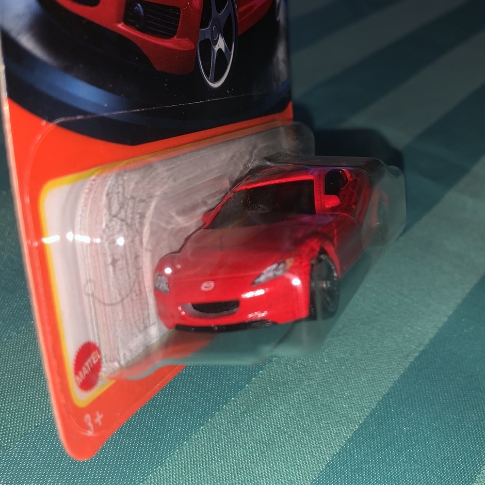 2004 Mazda RX-8 - Red Matchbox - Picture 7 of 7